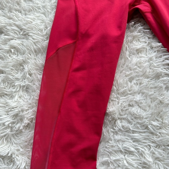Lululemon Women's Sun Runner Crop Fuchsia Pink Leggings Size 4 - Picture 4 of 15